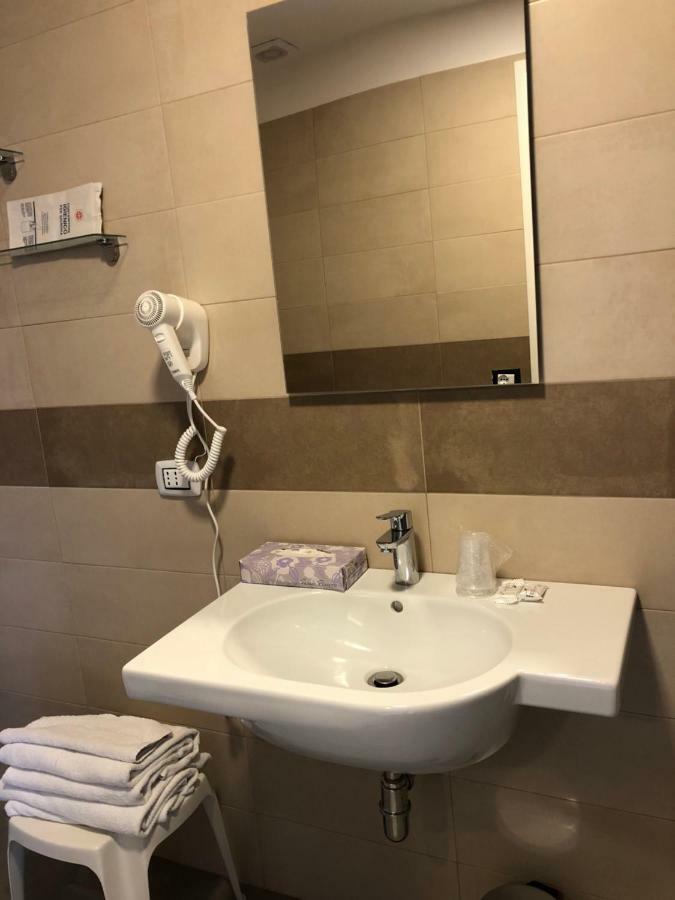 Deluxe Twin Room,895245736:JPEG