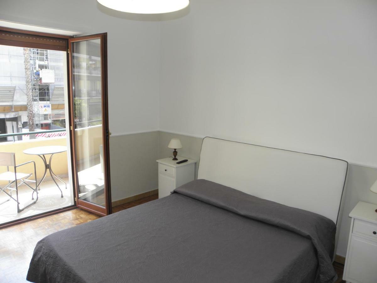Double Room Private External Bathroom