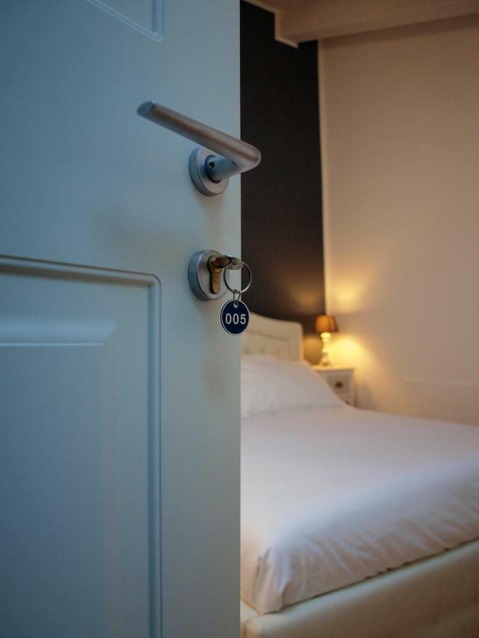 Budget Double Room,1363500653:JPEG