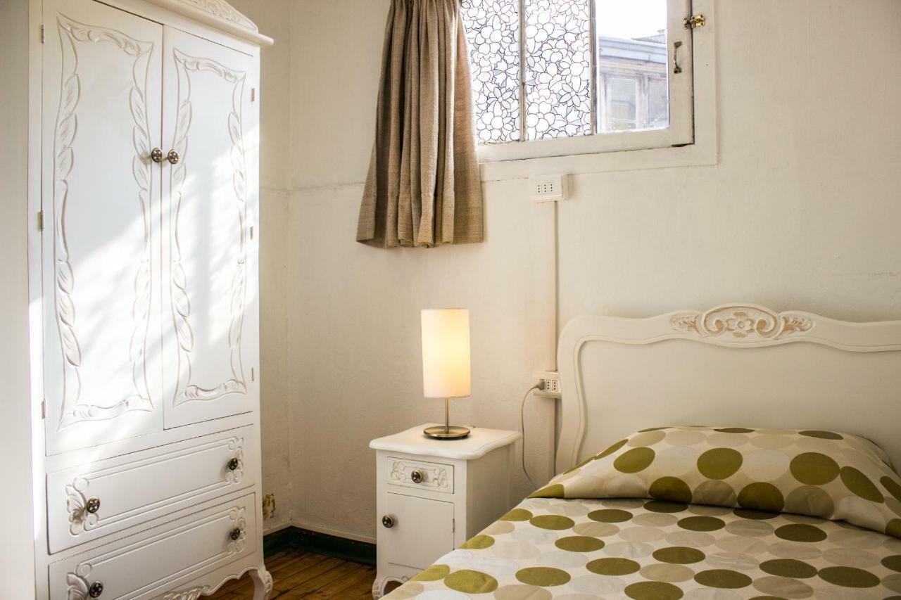 Single Room Private Bathroom