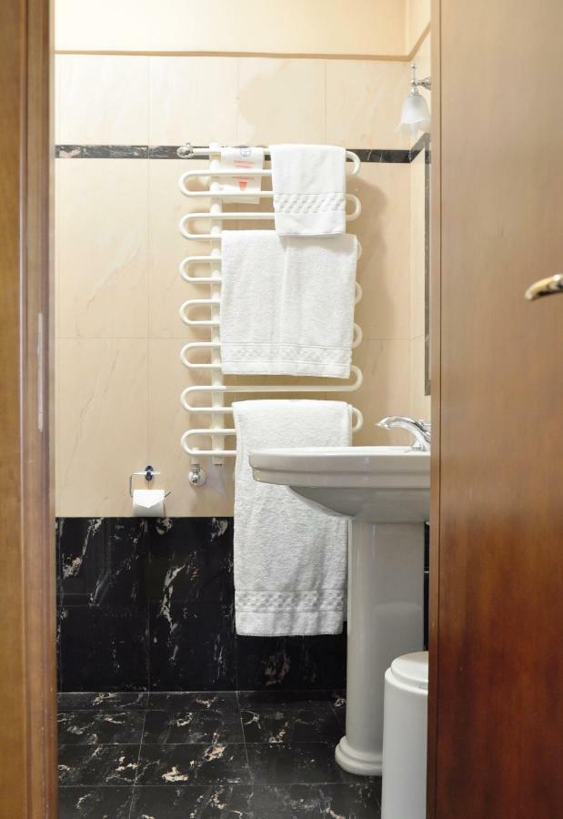 Superior Single Room,1498917067:JPEG
