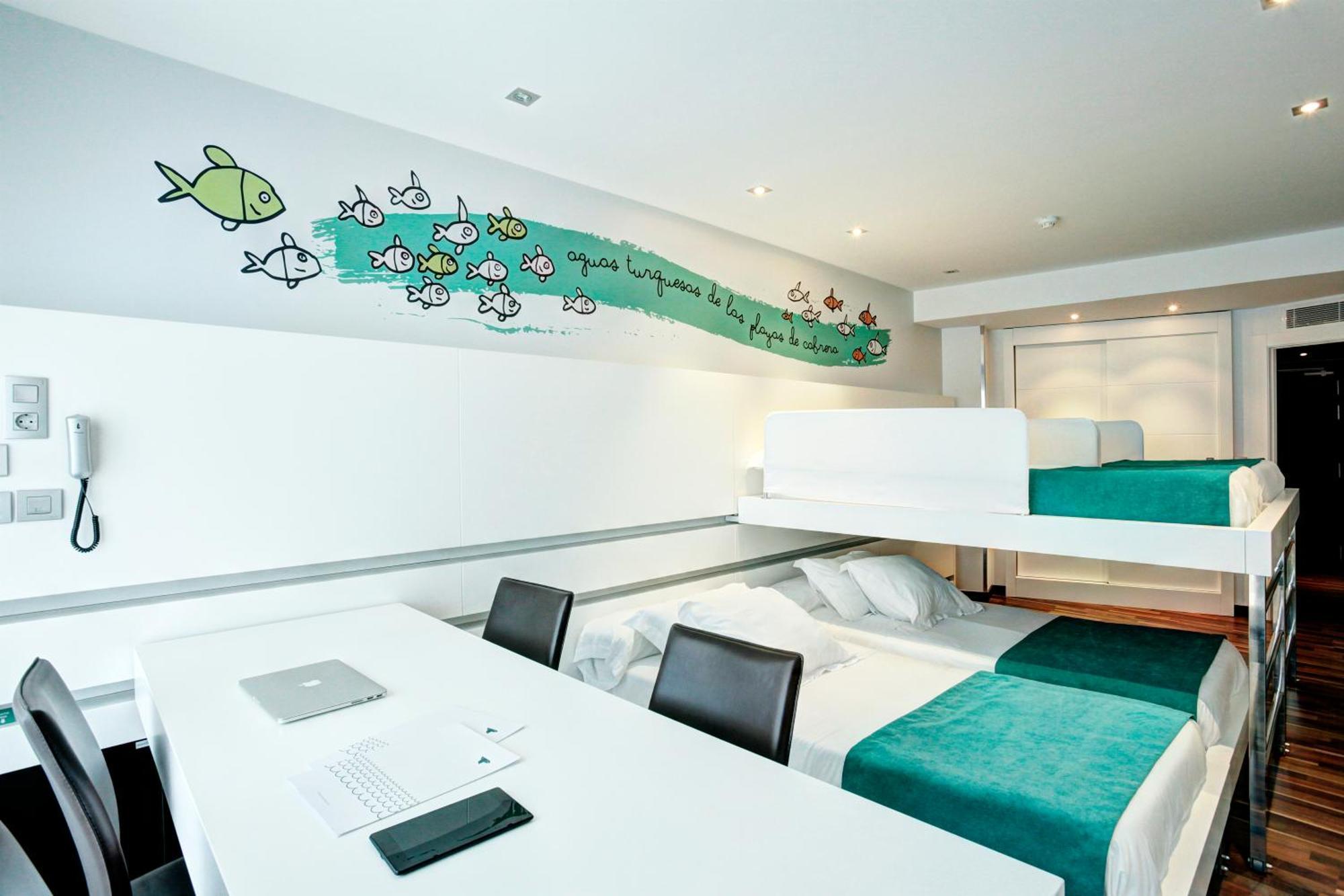 Quadruple Room Sea View
