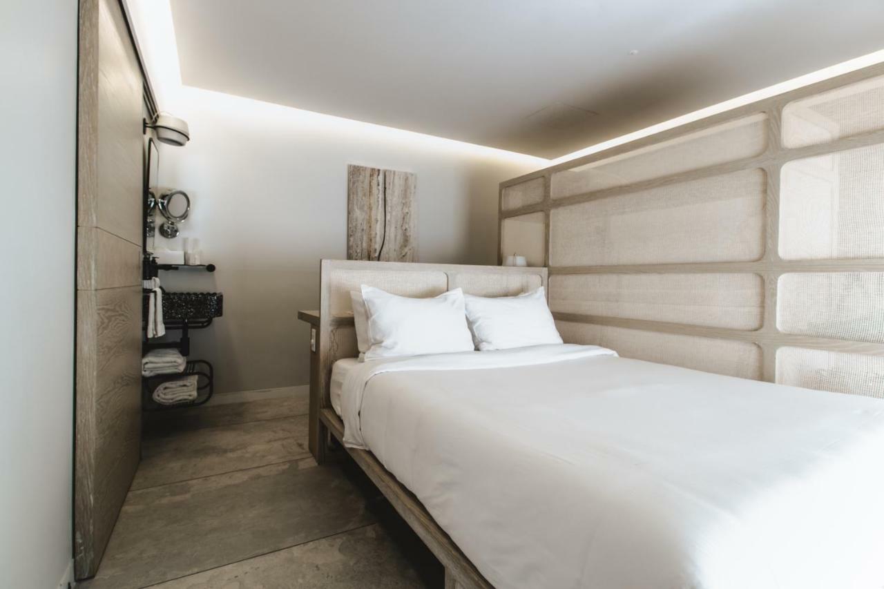Small Double Room,1769959093:JPEG
