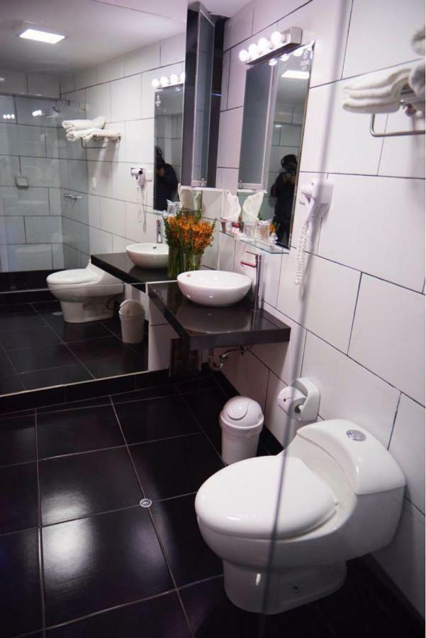 Quarto Duplo