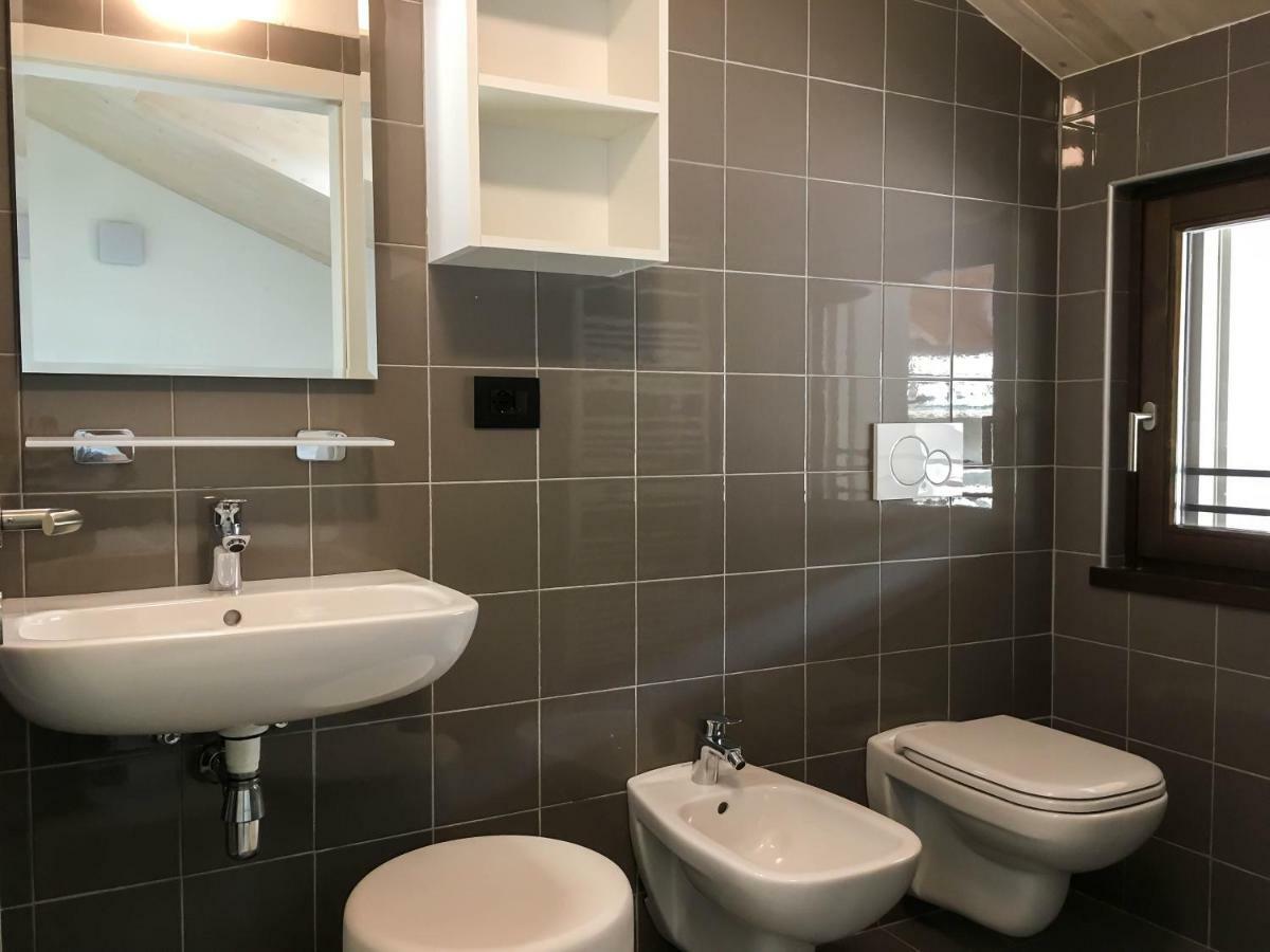 Double or Twin Room Private Bathroom