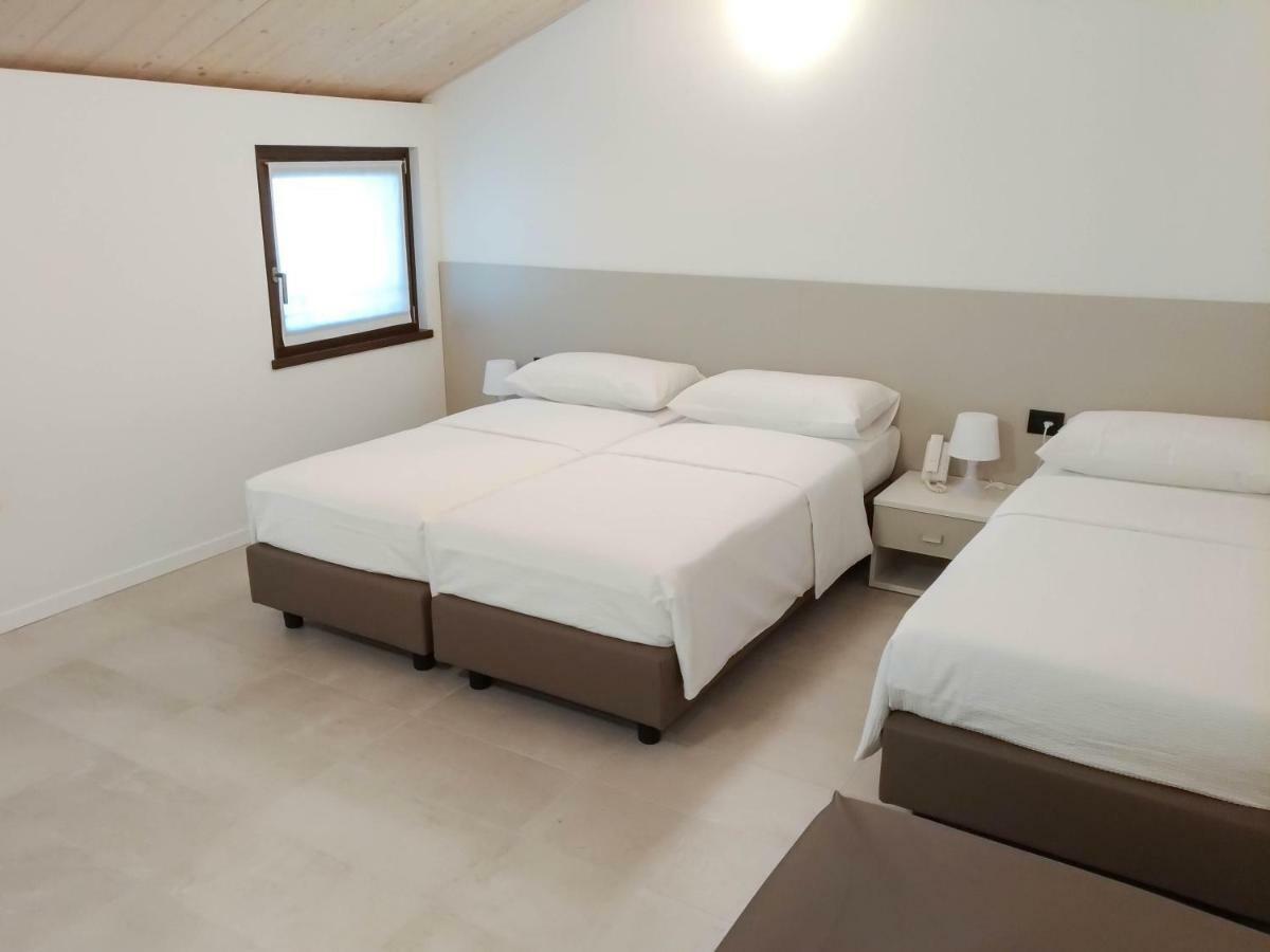 Triple Room Private Bathroom