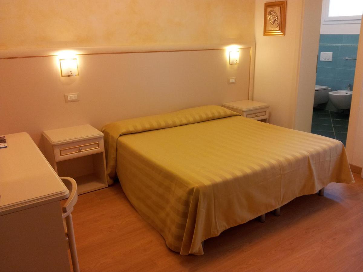 Comfort Double or Twin Room