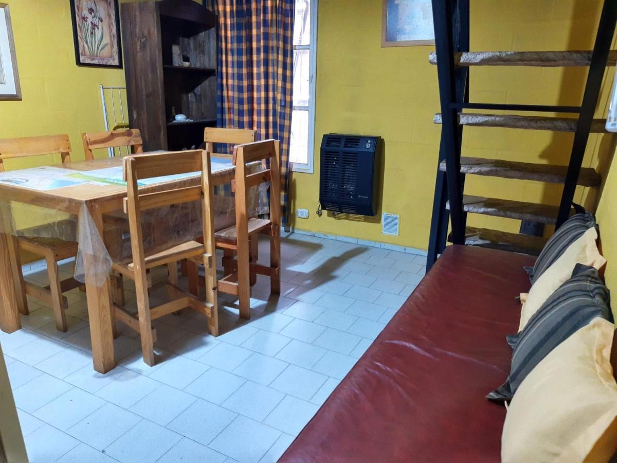 Duplex Apartment,931086139:JPEG
