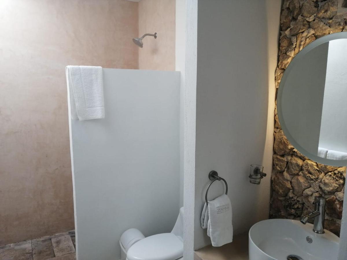 Queen Room,398065140:JPEG