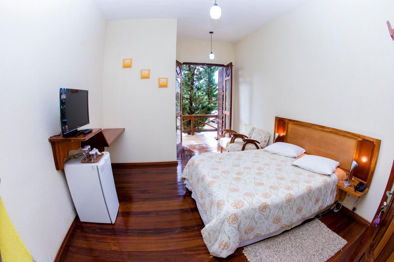 Suite Balcony,931420321:JPEG