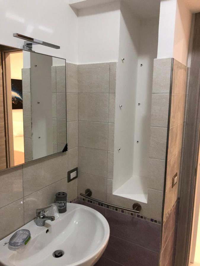 Deluxe Double Room Bath