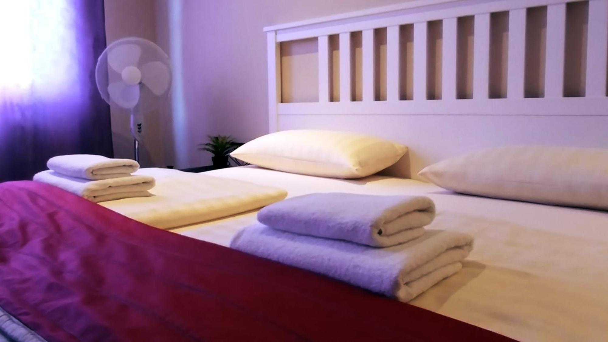 Triple Room,1746842421:JPEG