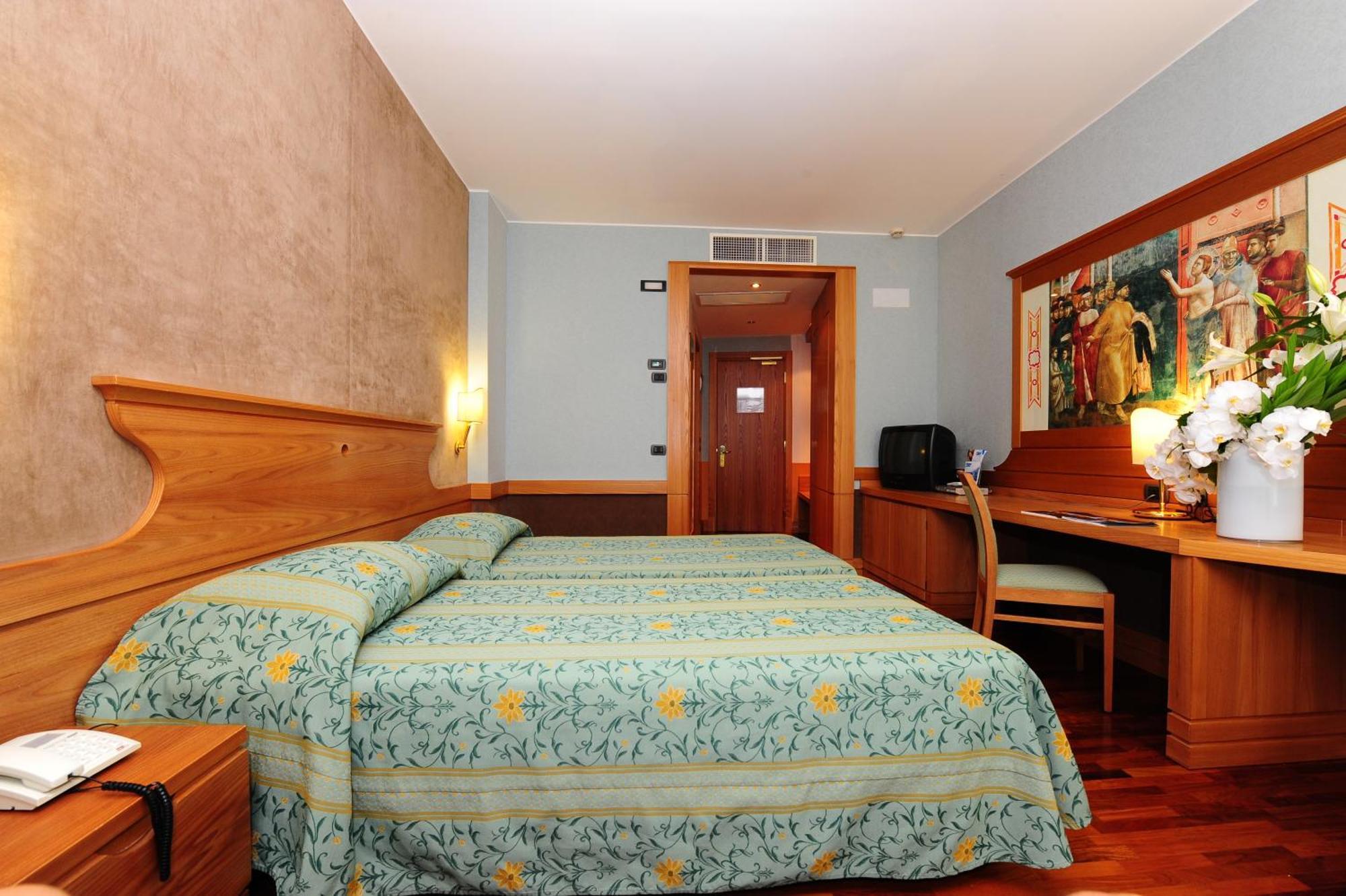 Superior Triple Room,1227015467:JPEG