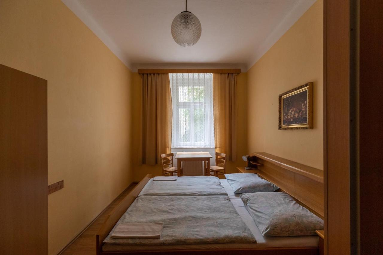 Double Room Private Shower Shared Toilet