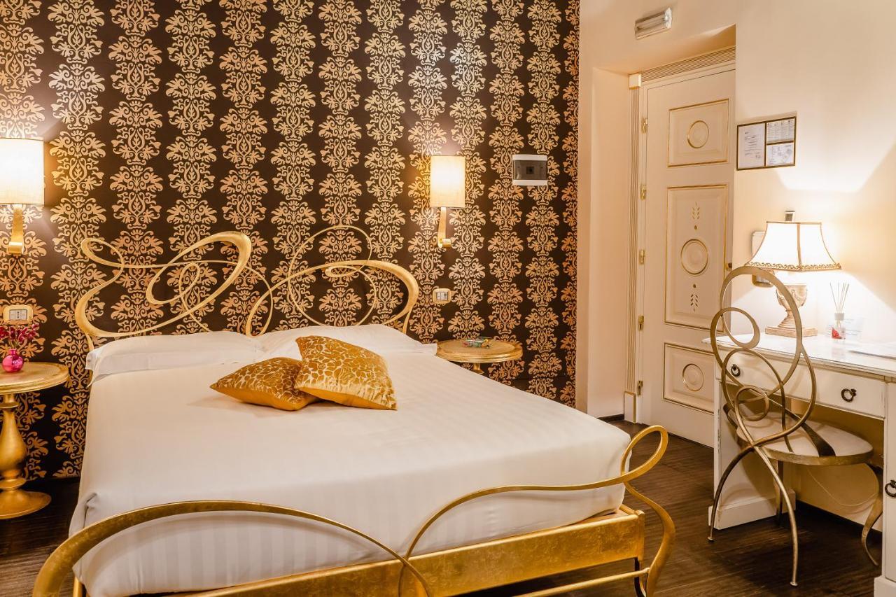 Double Room,944886910:JPEG