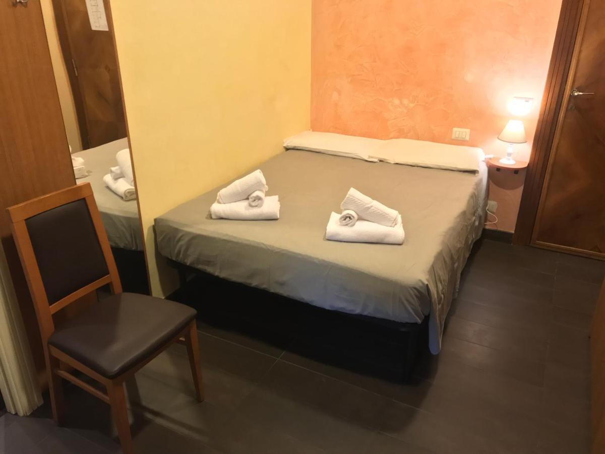 Economy Double Room,171408015:JPEG