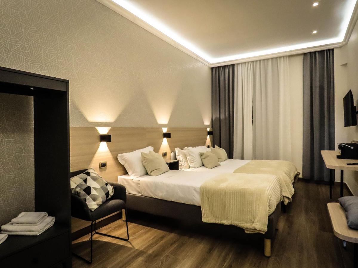 Superior Triple Room,950029063:JPEG