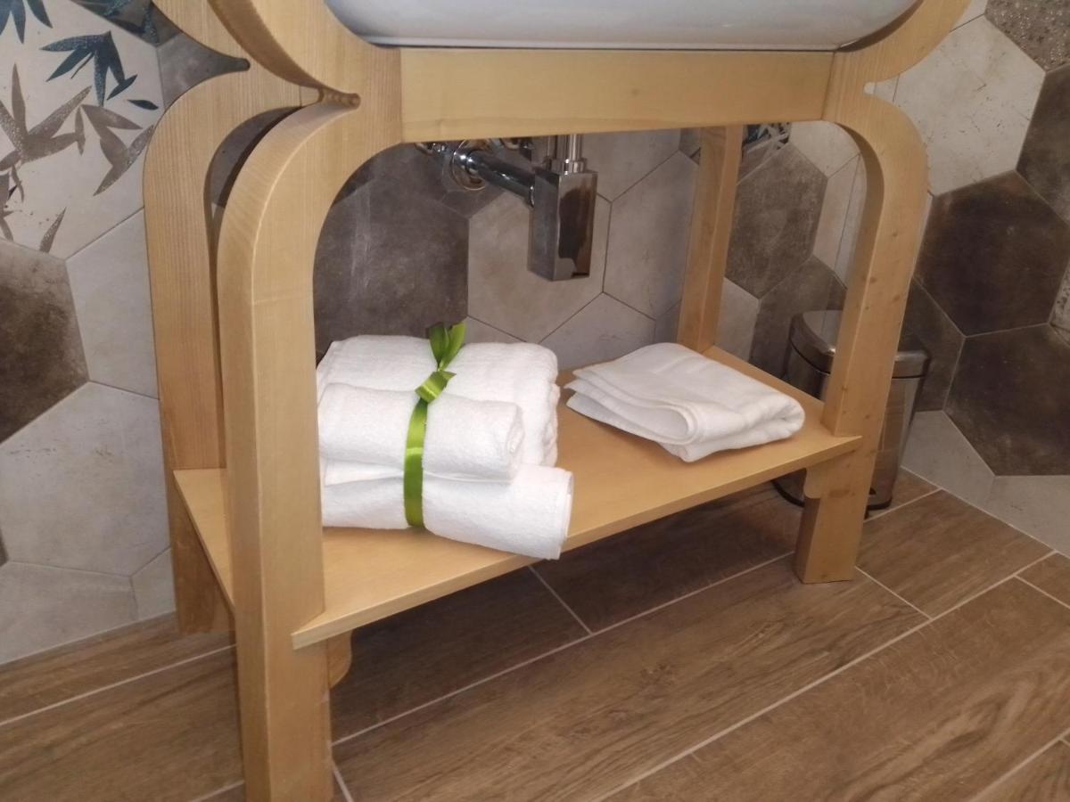 Quadruple Room Bathroom,951029824:JPEG
