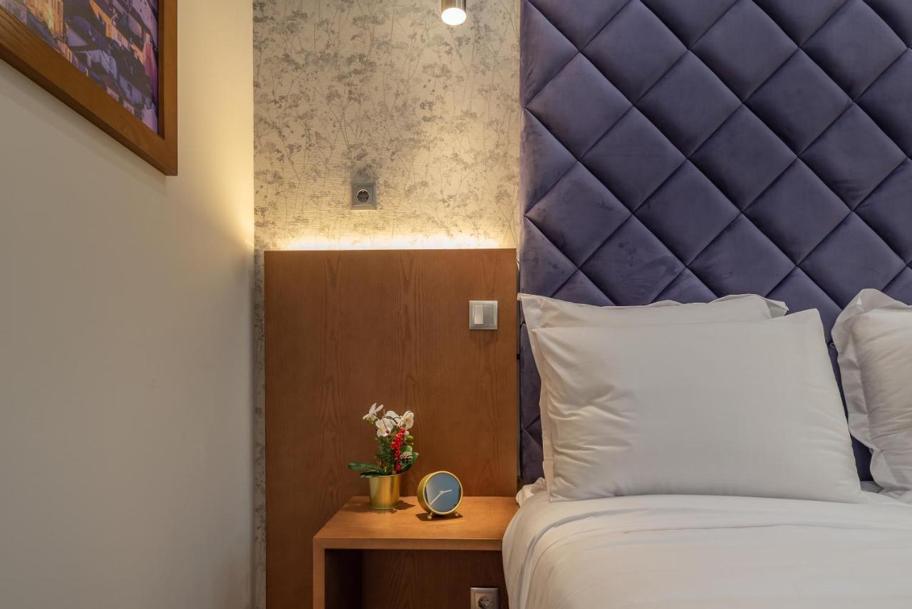 Superior Double or Twin Room,949701559:JPEG