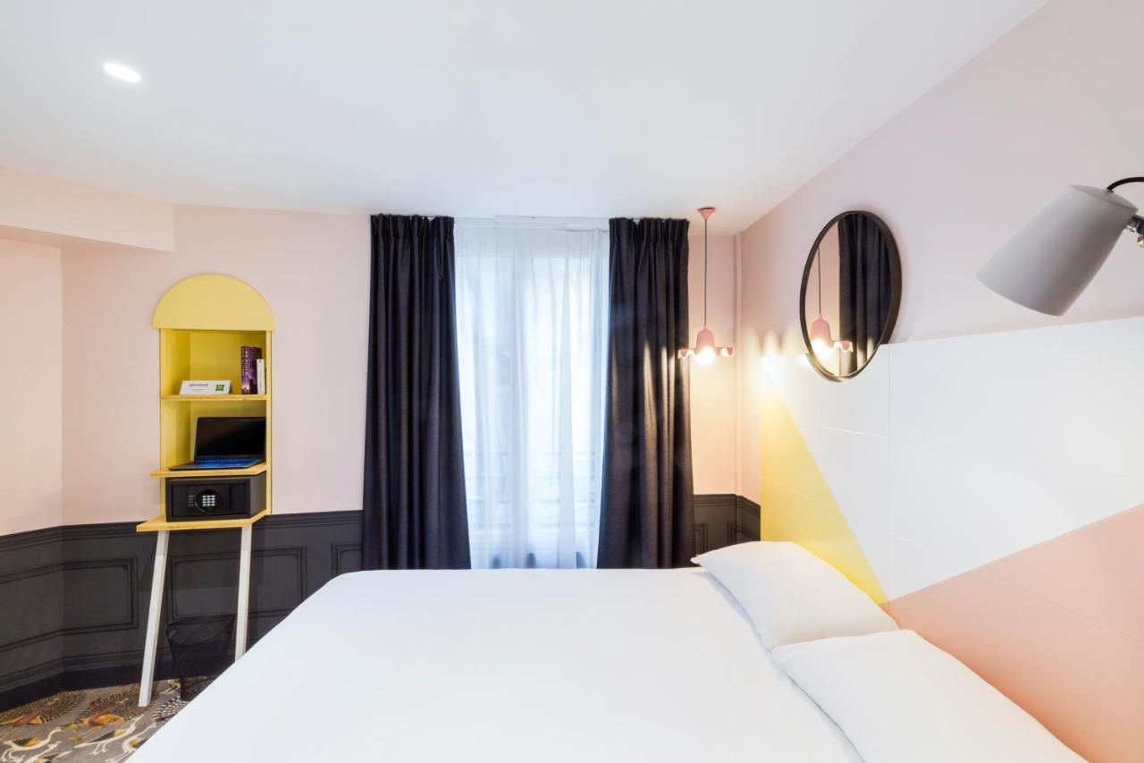 Standard Double Room,702908581:JPEG