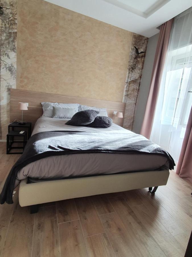 Deluxe Room,1044639814:JPEG