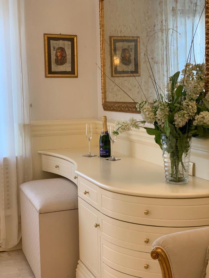 Deluxe Suite Spa Bath,954000535:JPEG