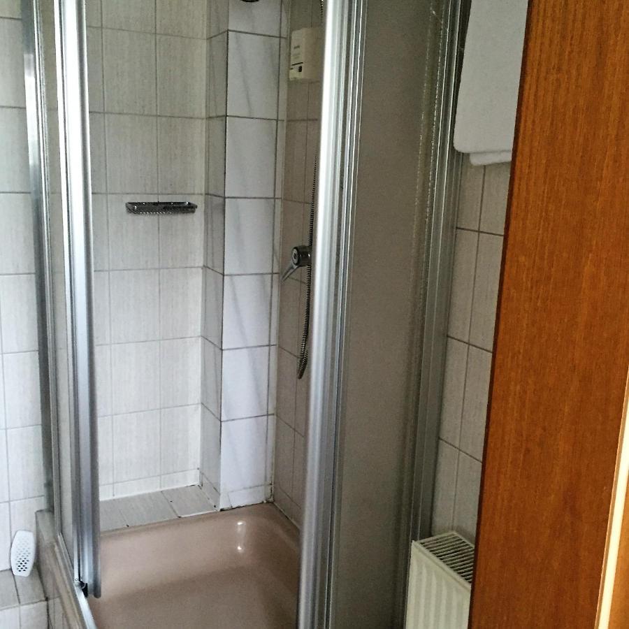One-Bedroom Apartment,958253794:JPEG