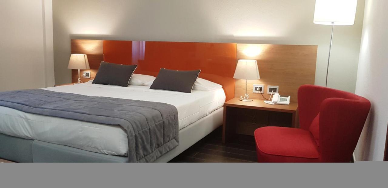 Deluxe Room,960157726:JPEG