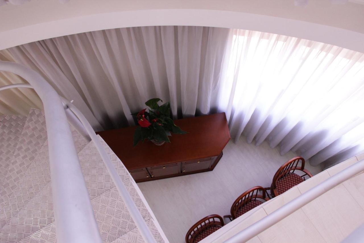 Quarto Superior Deluxe com Cama de Casal ou 2 de Solteiro