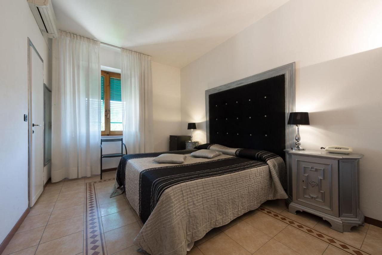 Double Room,1281347596:JPEG