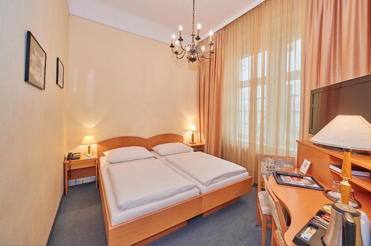 Standard Room,964632892:JPEG