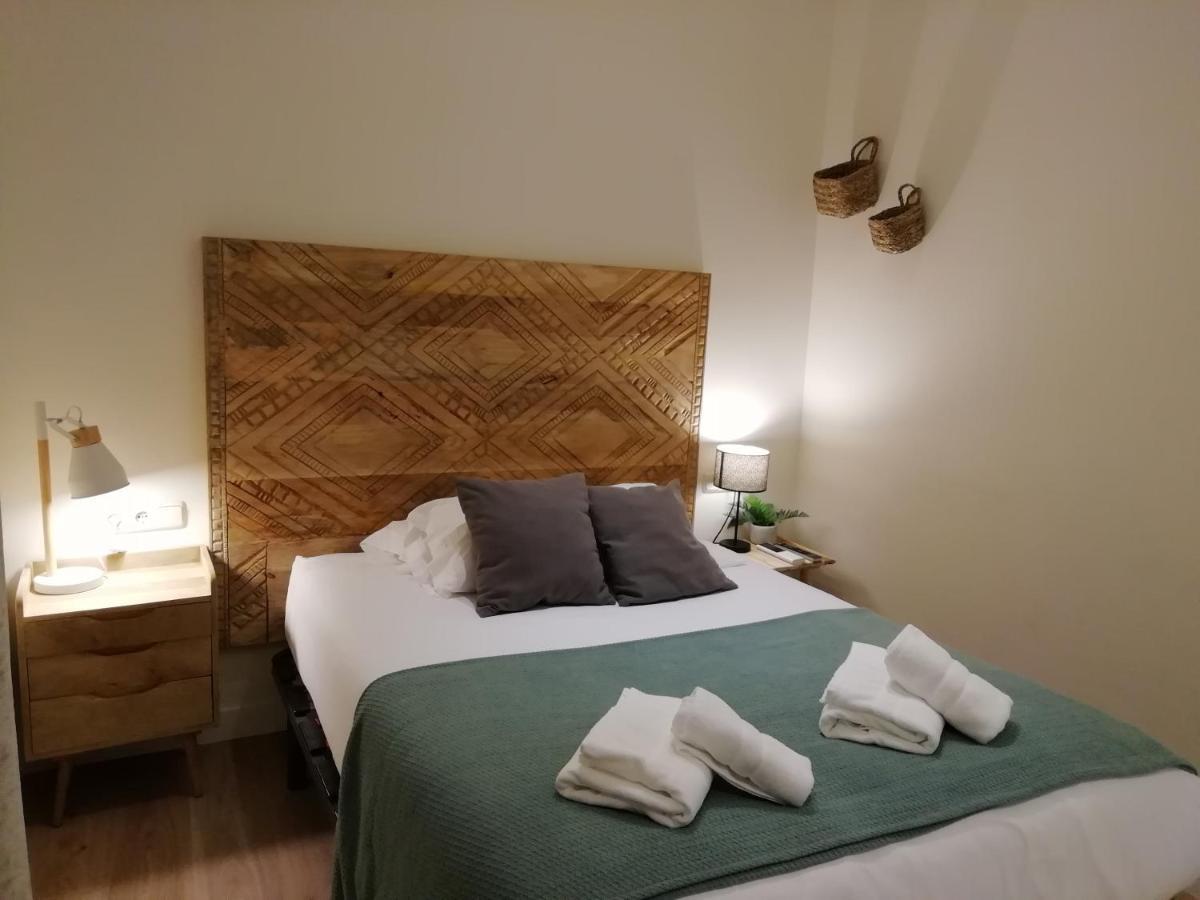 Budget Double Room,1704903503:JPEG