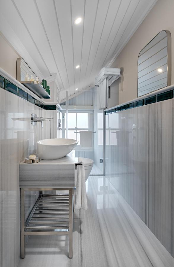Penthouse Suite,1284915463:JPEG