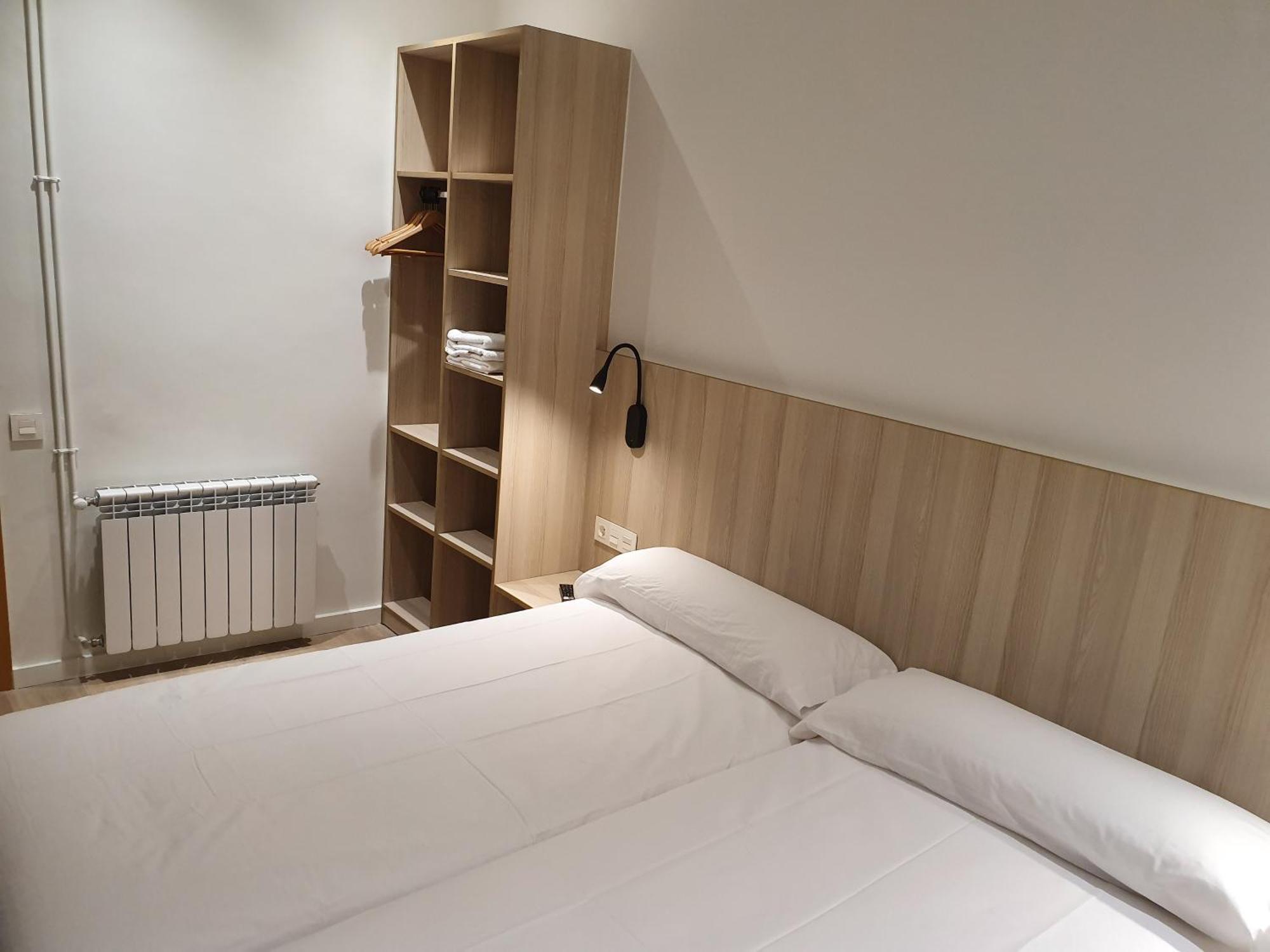 Double or Twin Room,982380766:JPEG