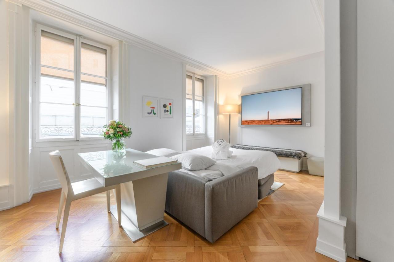 Interconnected Two-bedroom Apartment Air-conditioned 110 sqm,1447800943:JPEG