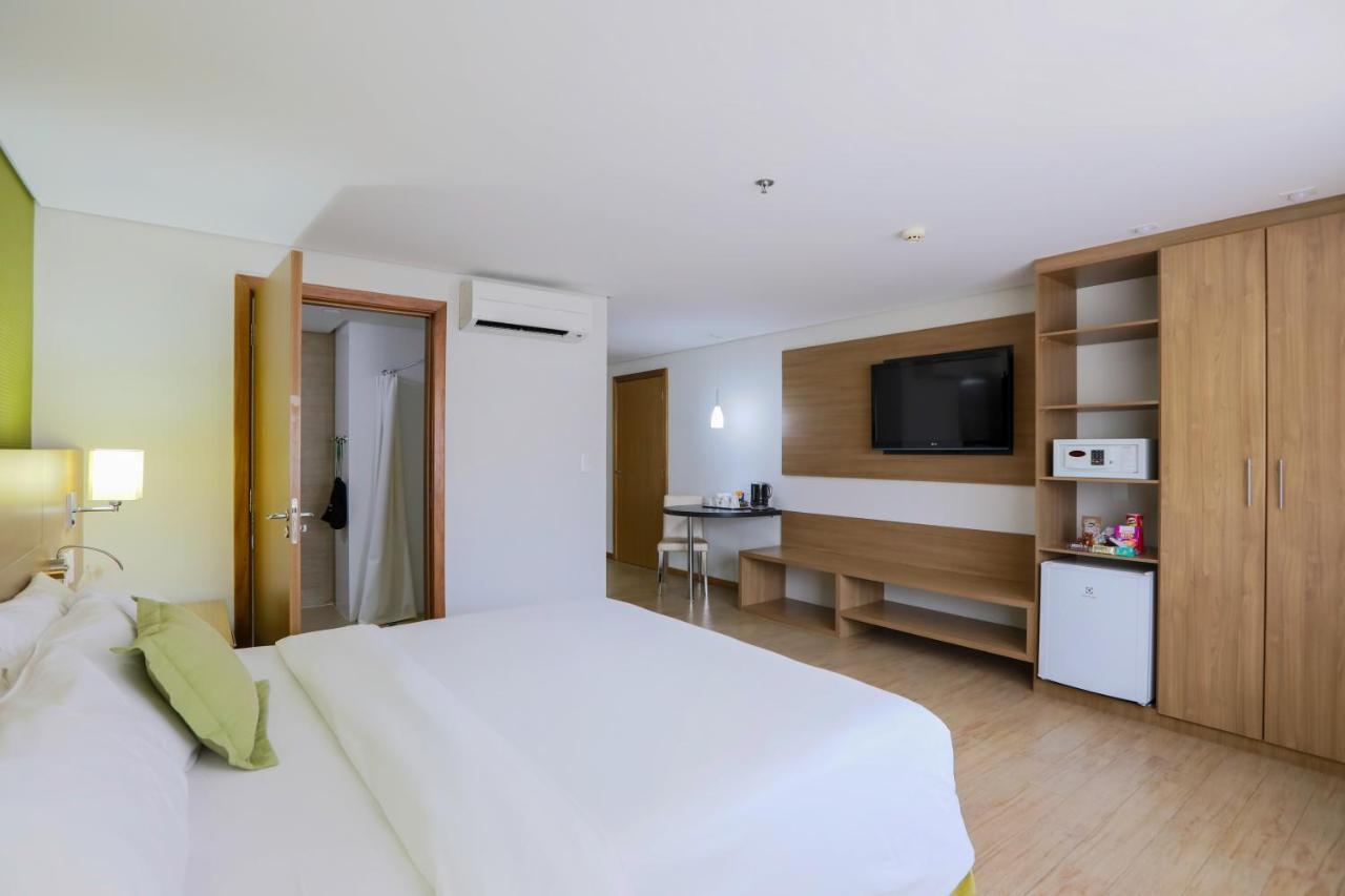 Superior King Suite,973989976:JPEG