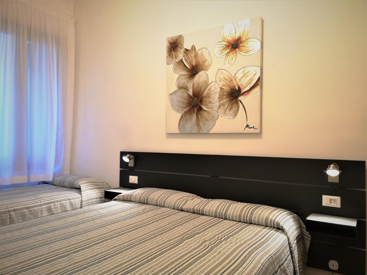 Triple Room,971042866:JPEG