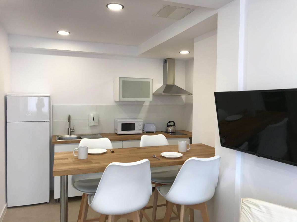 One-Bedroom Apartment,973457035:JPEG