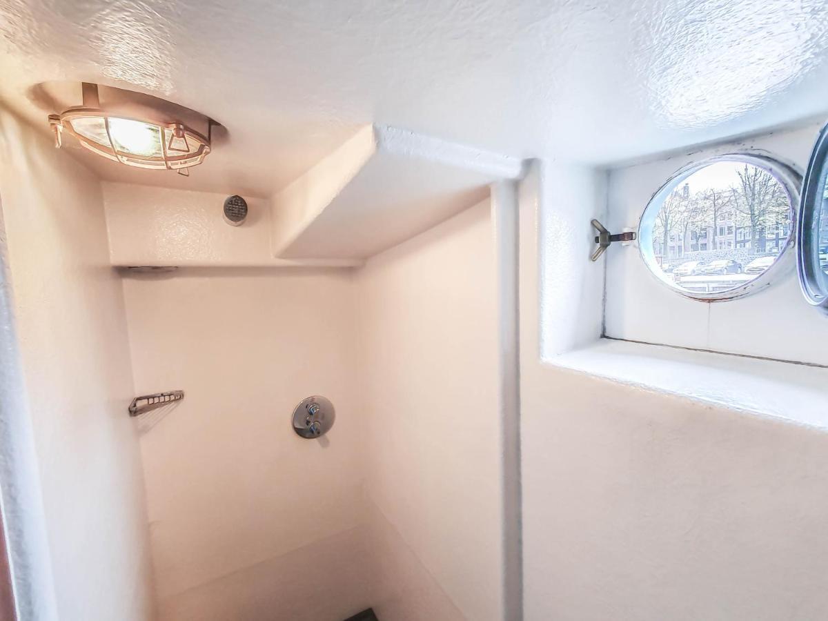 Quadruple Room,975066214:JPEG
