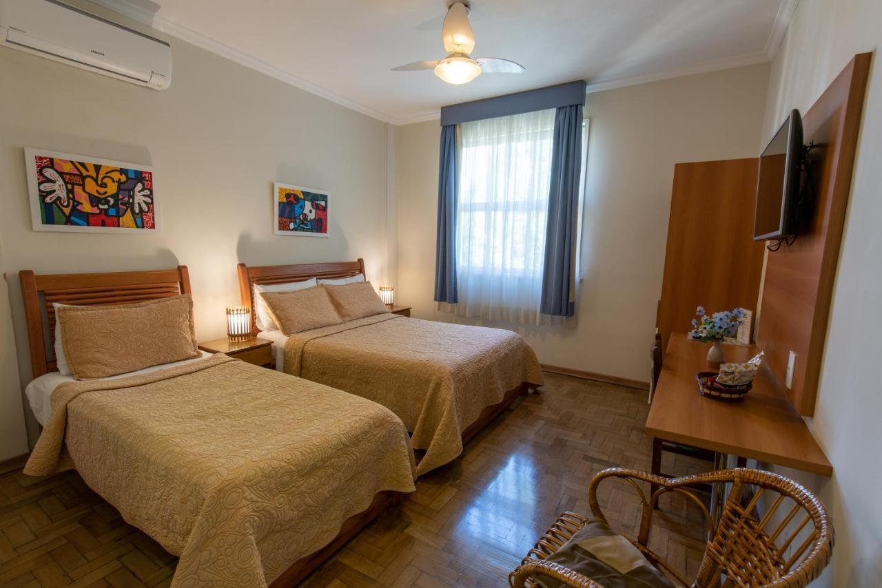 Executive Suite,1088764201:JPEG