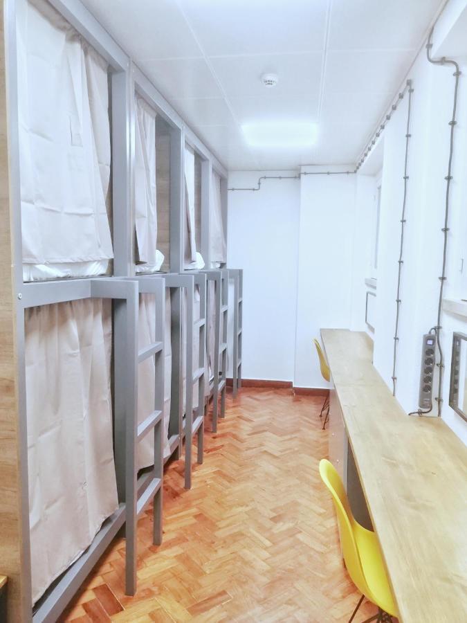 Bed 8-Bed Dormitory Room,1005793819:JPEG