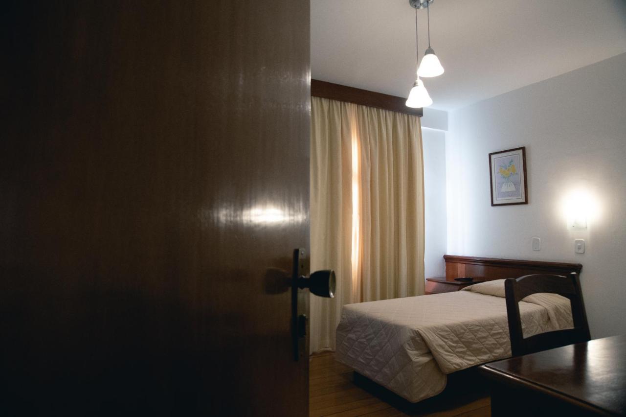Single Room,979662301:JPEG