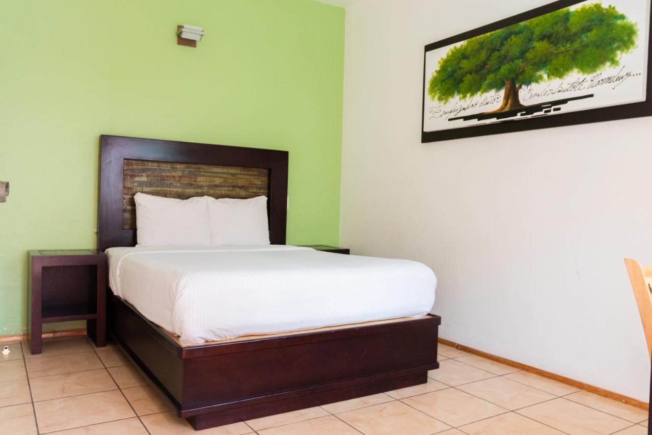 Double Room Private Bathroom