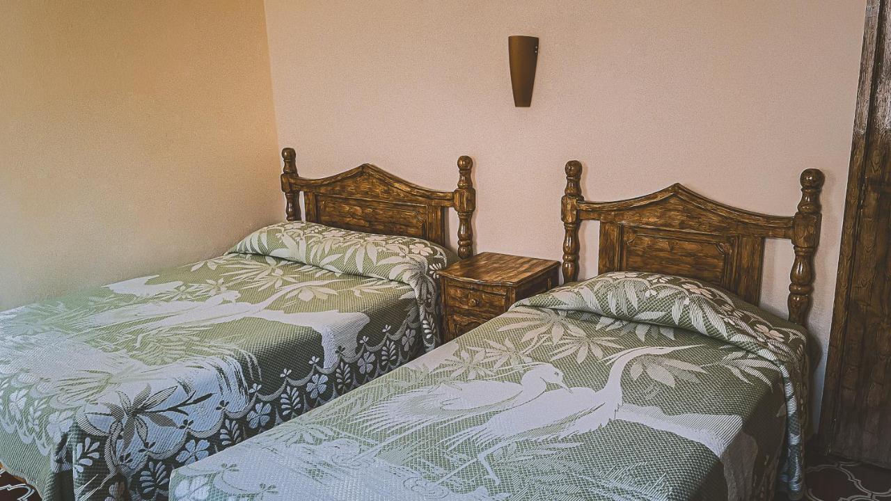 Triple Room,982186990:JPEG