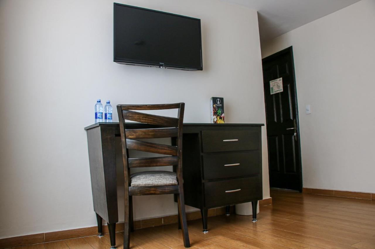 Standard King Room
