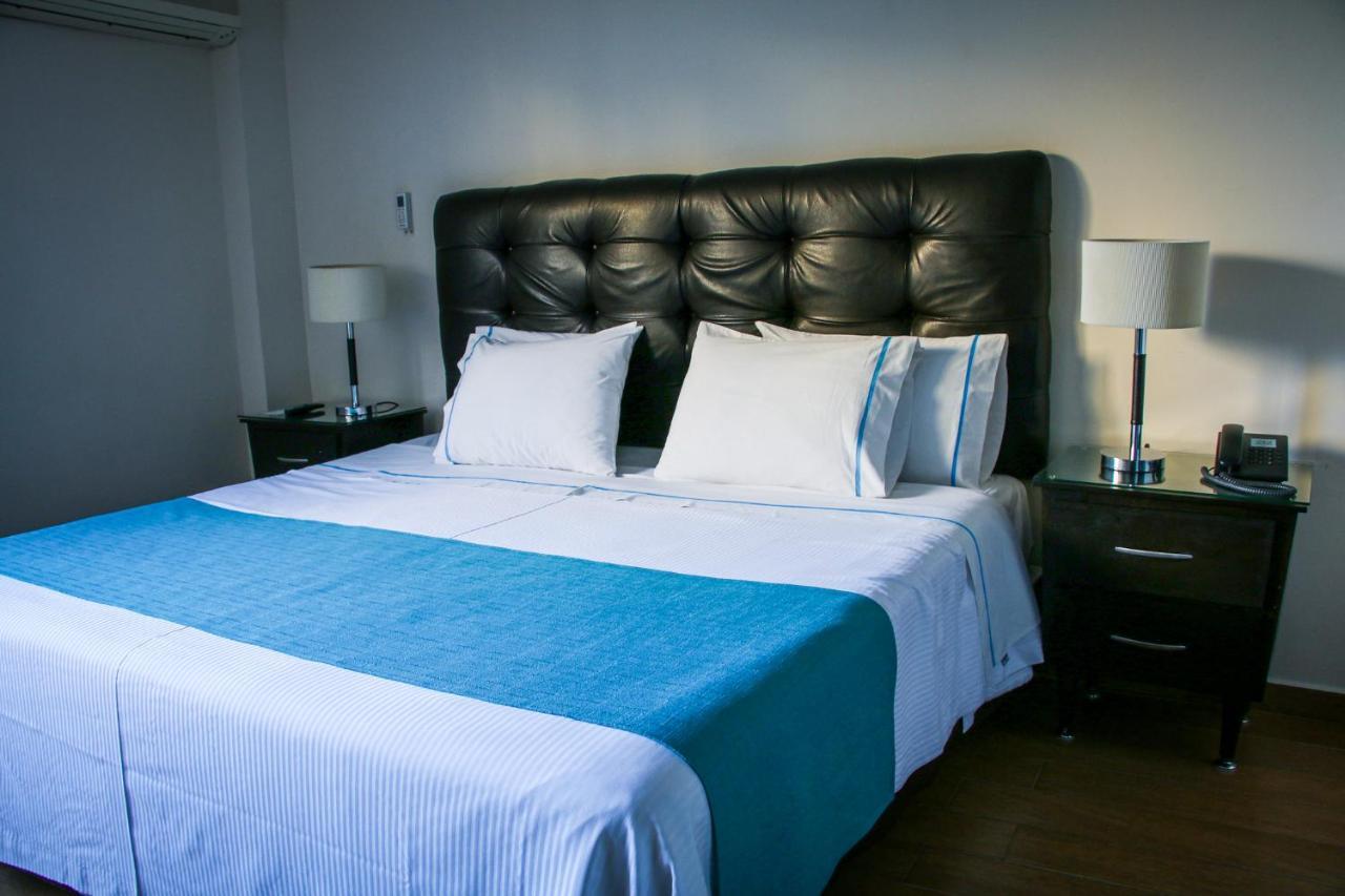 Standard Double Suite