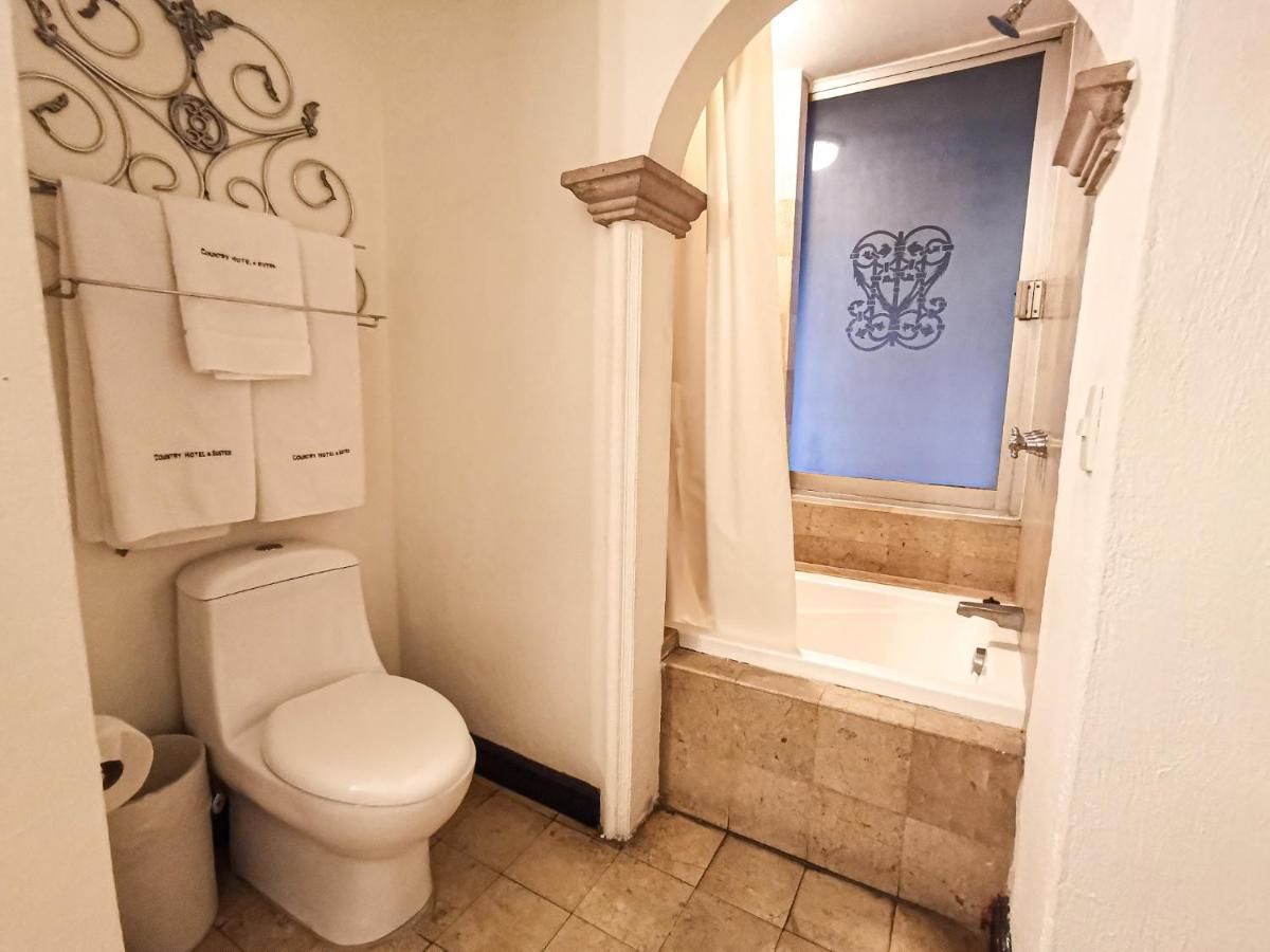 Standard Double Suite,724687129:JPEG