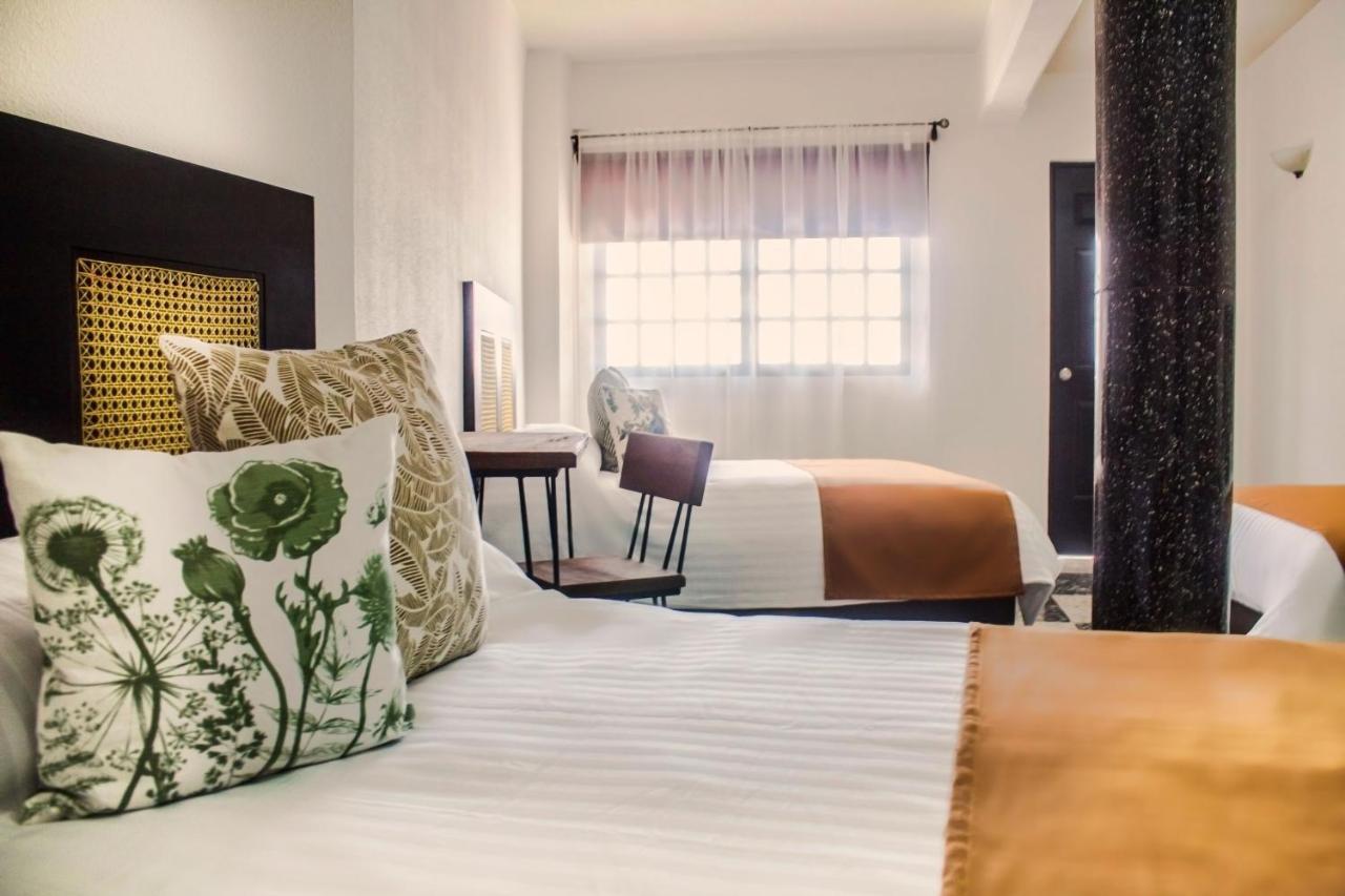 Habitación Triple con balcón