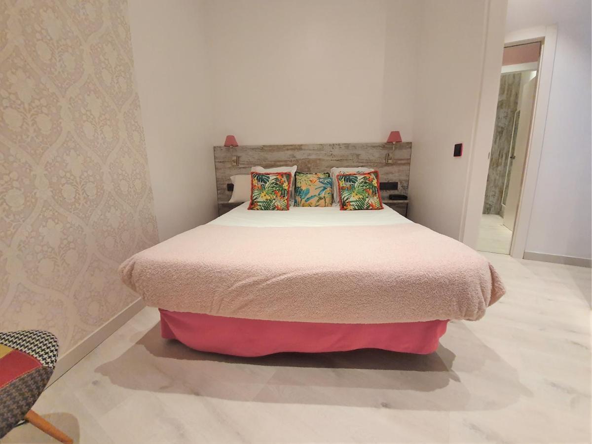 One-Bedroom Apartment Terrace,988112344:JPEG