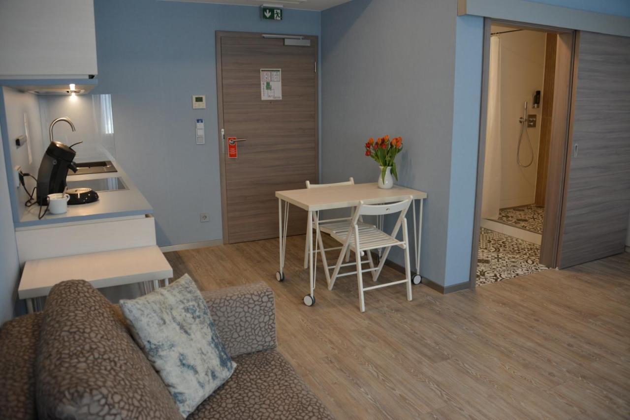 Junior Suite,1212150439:JPEG